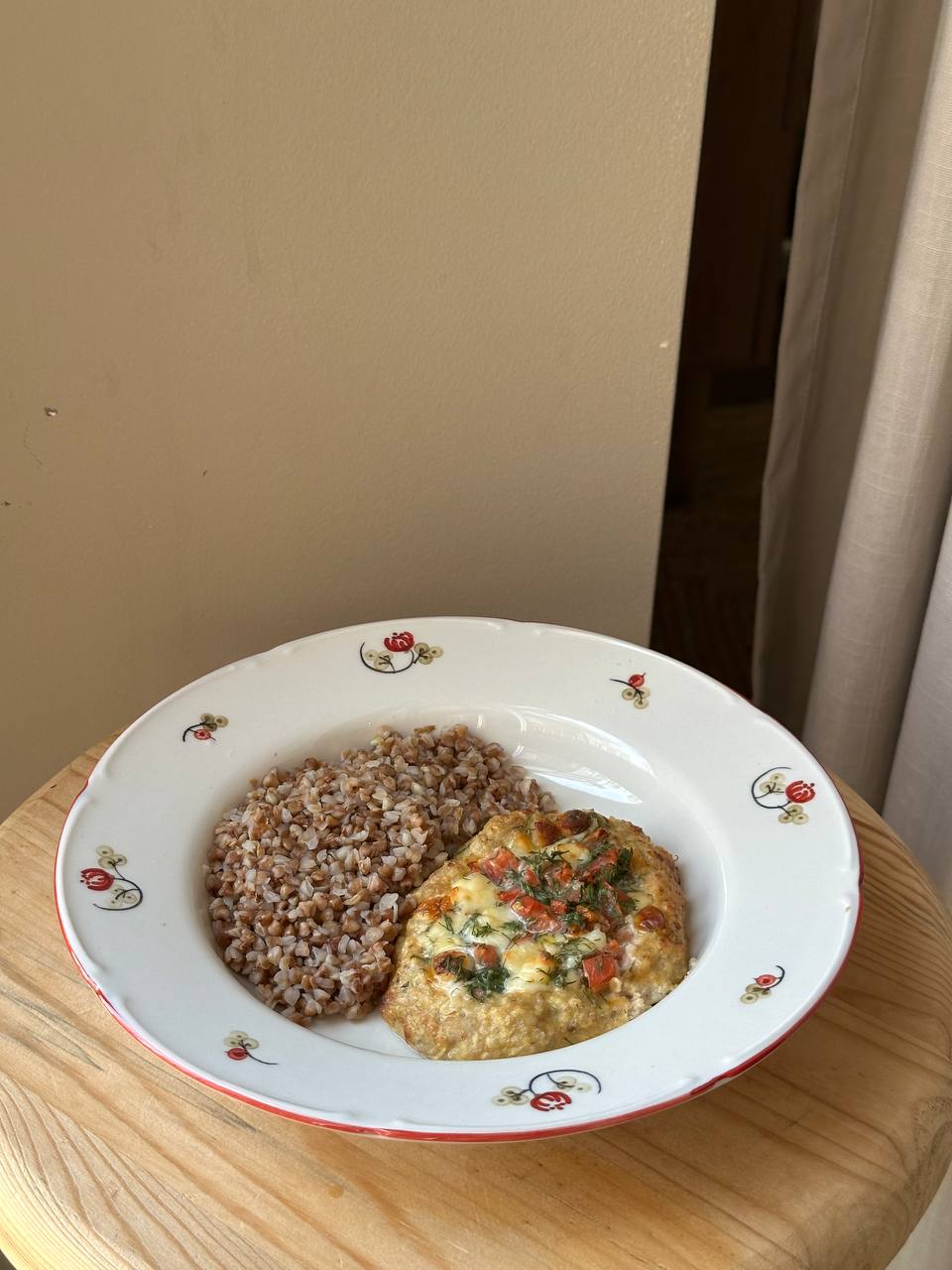 Куриные гнёзда с начинкой